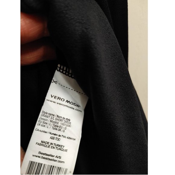 VERO MODA DRAPEY SLEEVELESS BLACK DRESS (US 8) - Picture 3 of 4